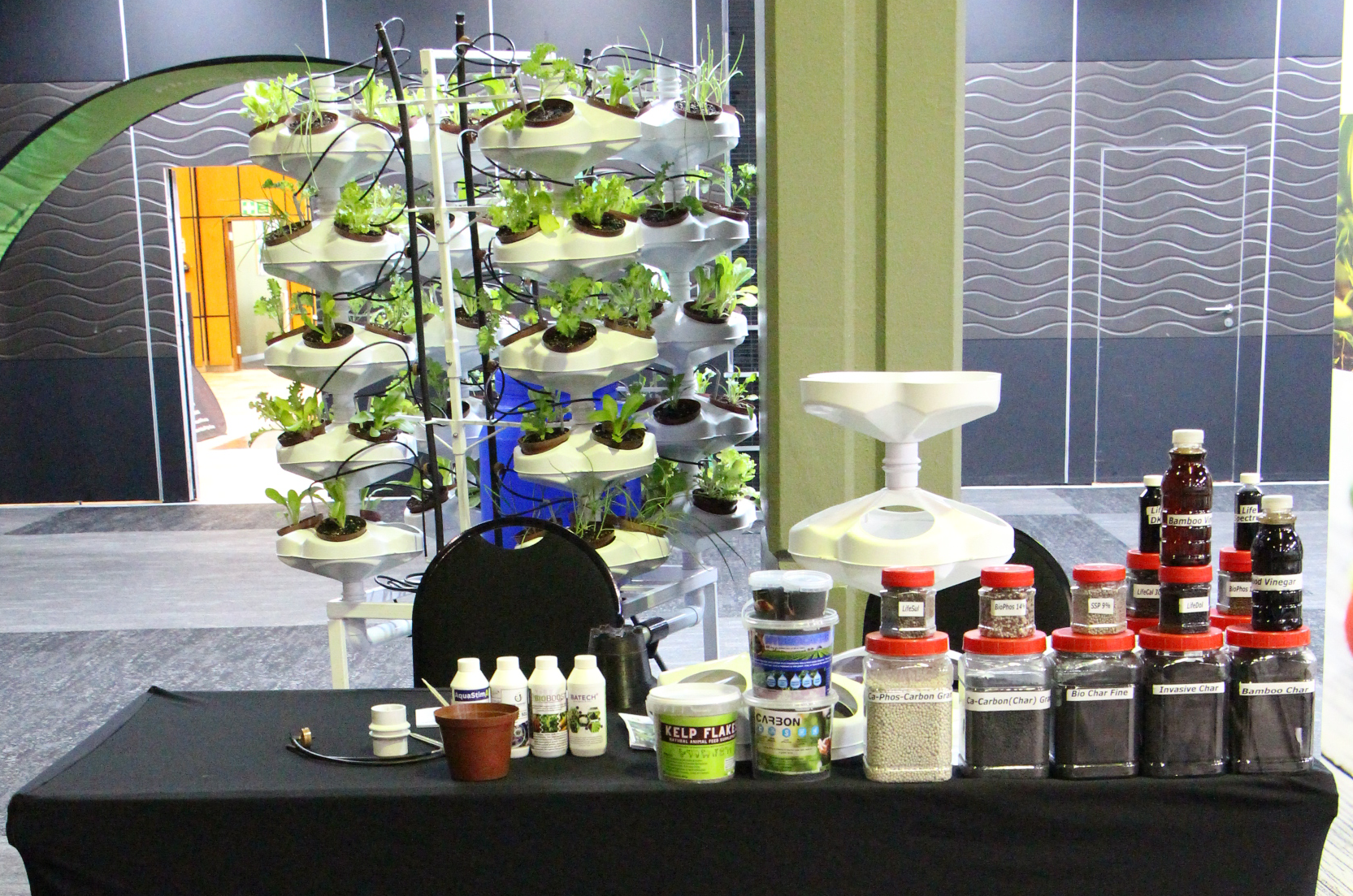 Vertipots Growing System: An Efficient Hydroponic Solution for Modern Farming